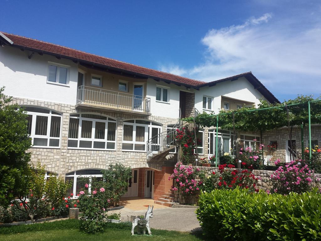 Hotel Pansion Pero Elez Međugorje Extérieur photo
